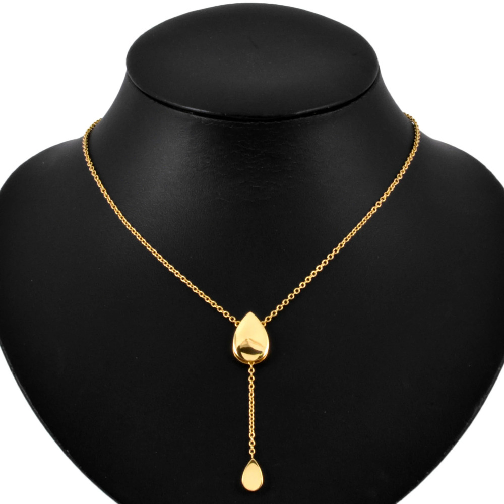 PIAGET 18k Gold Teardrop Necklace